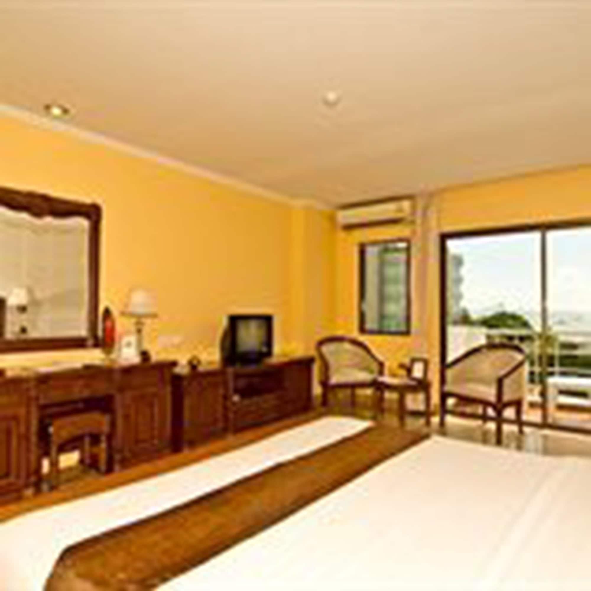 Best Beach Villa Патая Екстериор снимка